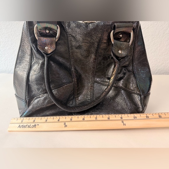 ‼️SOLD ‼️Vintage FENDI Holographic Patent Leather Tote | Silver Logo Charm - Picture 7 of 9